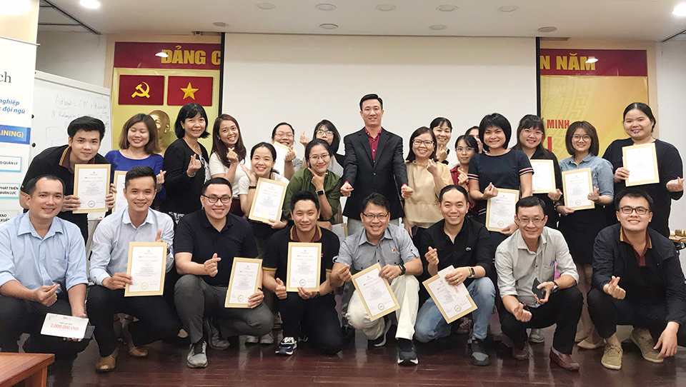 Võ Tuấn Hải đào tạo marketing cho Sài Gòn Corp