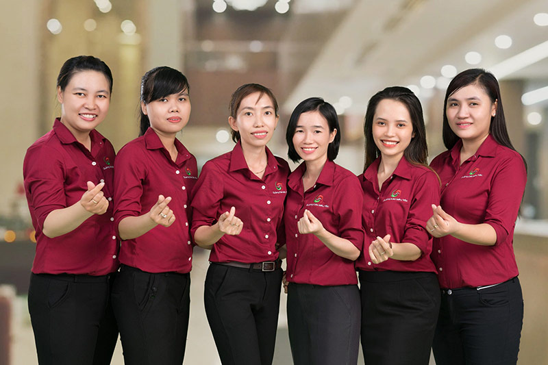 Trần Thị Thanh Thùy làm việc tại công ty Quảng Cáo Siêu Tốc Trần Thị Thanh Thùy làm việc tại công ty Quảng Cáo Siêu Tốc