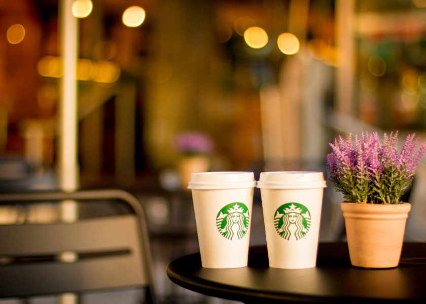 Green Marketing ví dụ starbucks
