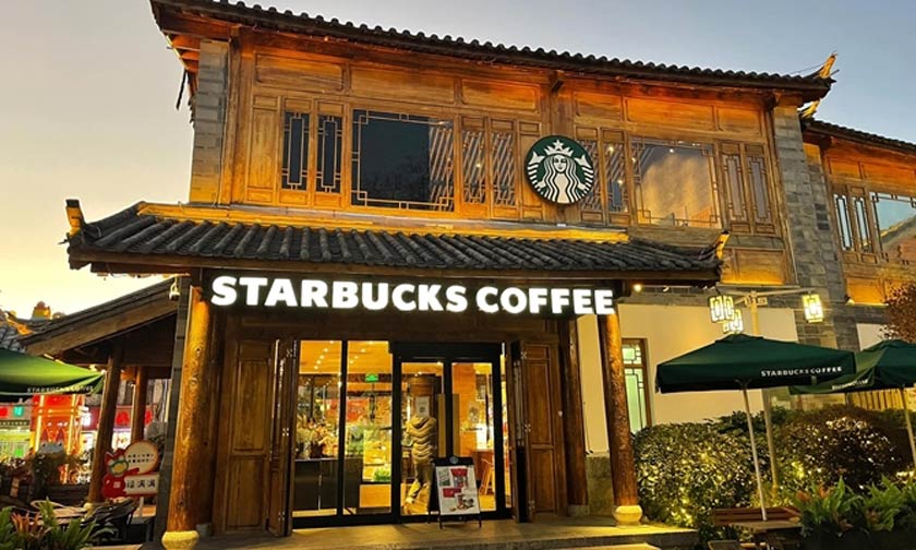 Cửa hàng có sự giao thoa với văn hóa địa phương của Starbucks